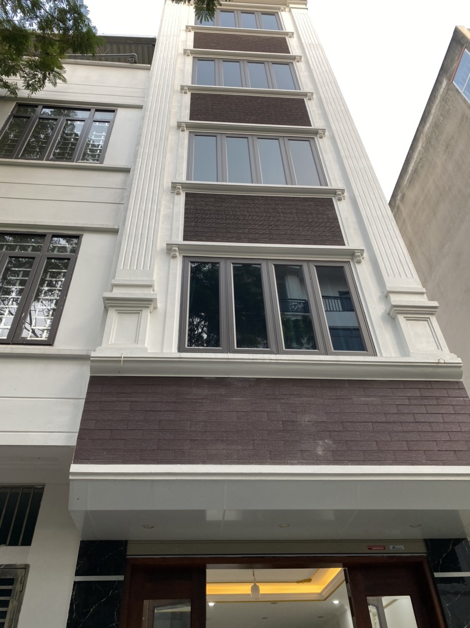 BÁN NHÀ ĐẸP 6 TẦNG THANG MÁY TẠI KHU ĐẤT DV HÀNG BÈ – KIẾN HƯNG CHỈ 7.5 TỶ