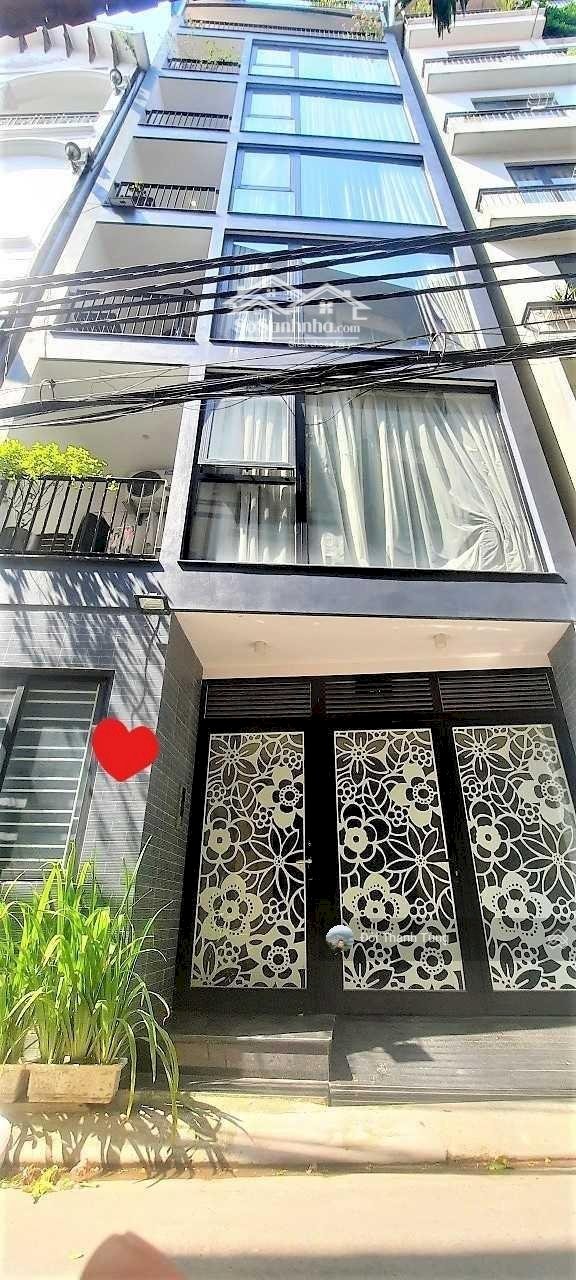 Bán toà Homestay phố Xuân Diệu DT 65m 8 tầng mặt tiền rộng 6m giá 24 tỷ doanh thu 800tr/1 năm