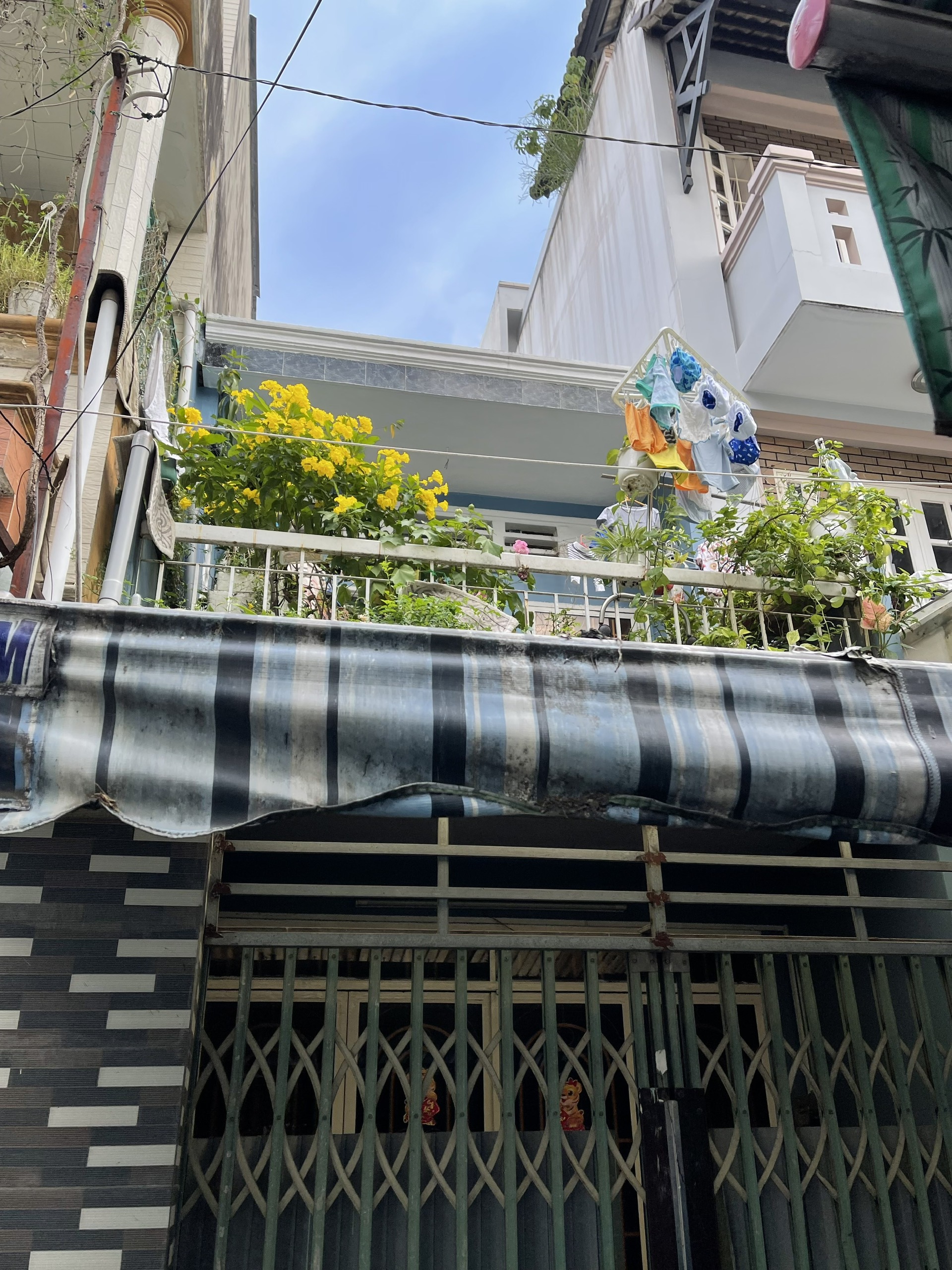 BÁN NHÀ HXH XÔ VIẾT NGHỆ TĨNH-65m2- Nhỉnh 8 tỷ x