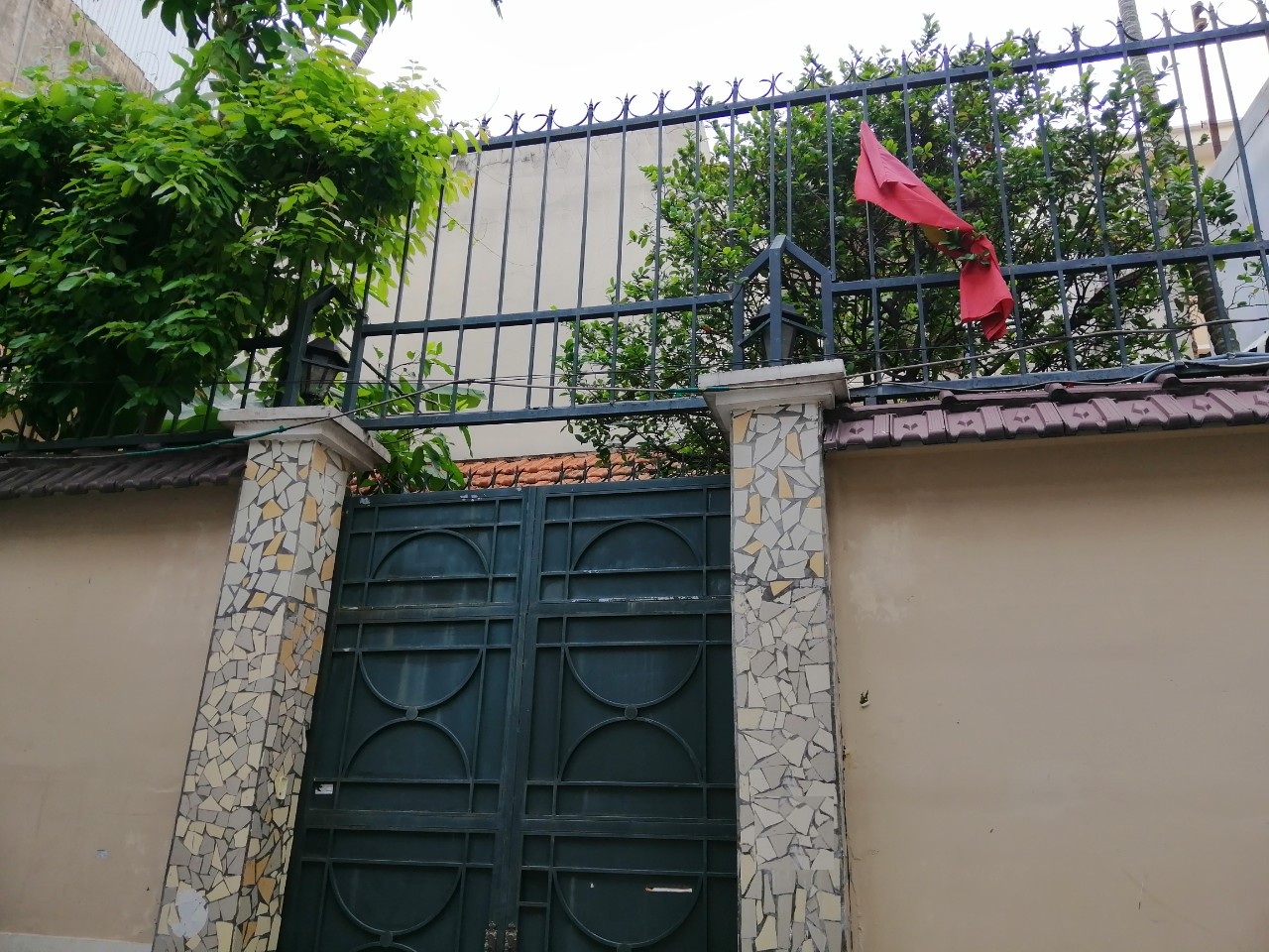 Nhà xinh cần bán 8 x 18m 1 trệt 2 lầu Nguyễn Trung Ngạn Q1 TP.HCM