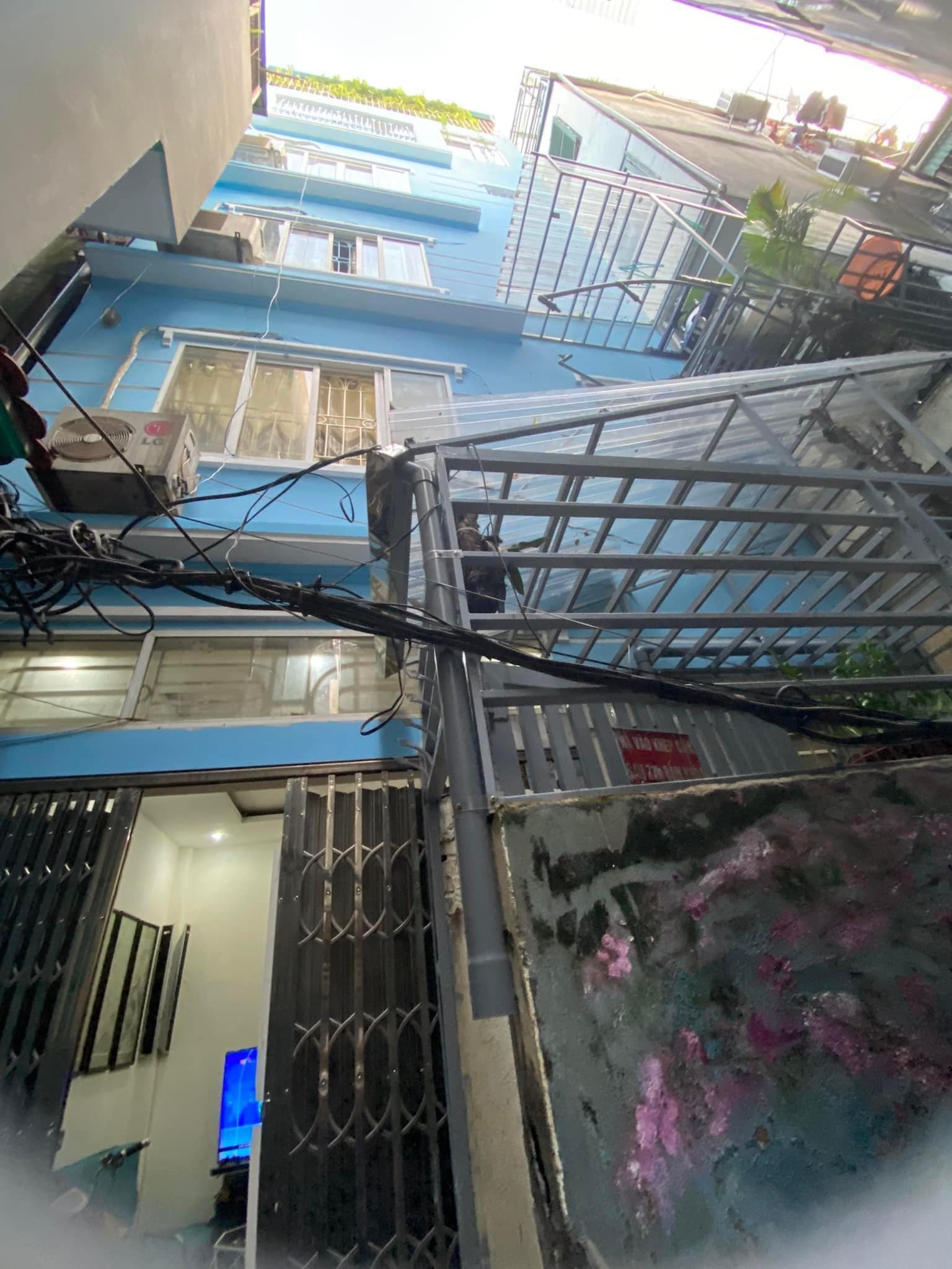 Bán nhà phố Đào Tấn DT 25m 6 tầng MT 4,5m giá 2,98 tỷ