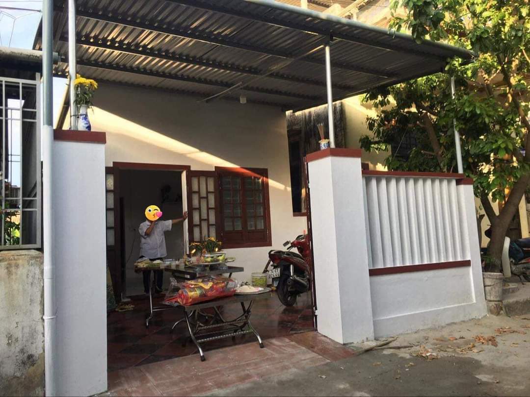 BÁN NHÀ CẤP 4 TRUNG TÂM TP ĐÔNG HÀ, NGAY KHU QH ĐÔ THỊ MỚI GẦN CV LÊ DUẪN, GIÁ CHỈ 1,35 TỶ. LH: 0934.743.522