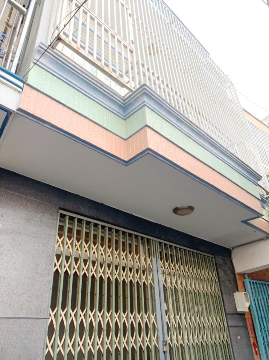 Nhà trống Trệt/ Lầu Nở Hậu Hẻm Mễ Cốc P15, Q8 Giá: 2,45 Tỷ