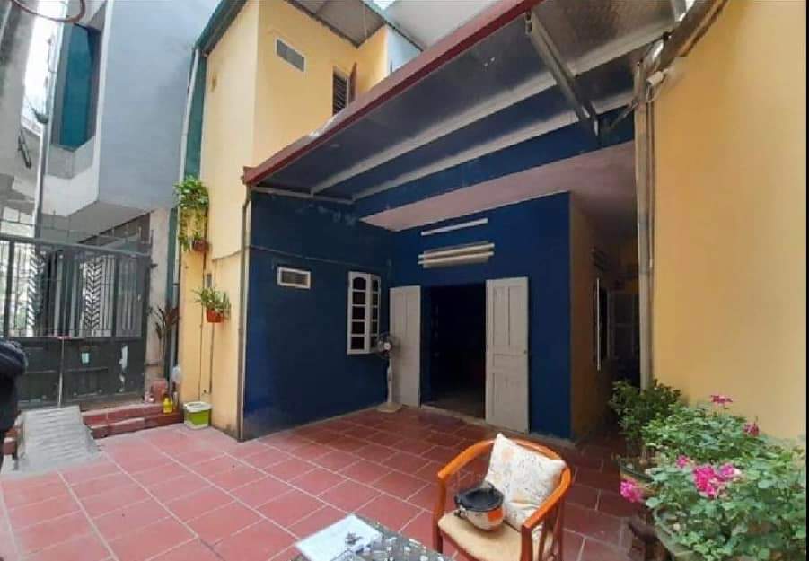 CẦN BÁN GẤP NHÀ NGÕ YÊN LÃNG ĐỐNG ĐA MẤY BƯỚC RA PHỐ CHÍNH, ÔTÔ ĐỖ CỬA