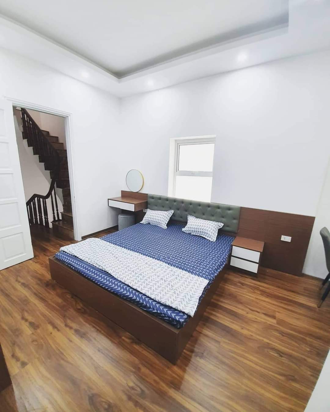 Chính chủ cần bán căn nhà số 2C trong ngõ 521 Trương Định, gần phố, 50m2 4 tầng, 4,75 tỷ