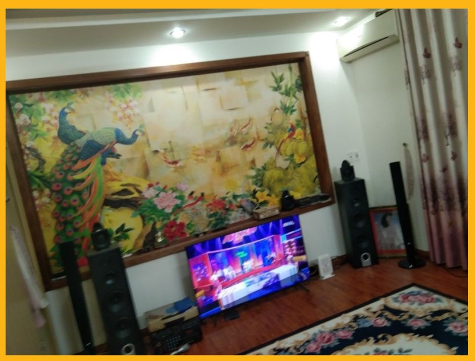 Cần TIỀN Bán GẤP Đê La Thành trung tâm, gần phố, DT36m2 x 5 tầng, MT6.6m, giá 3.7 tỷ.