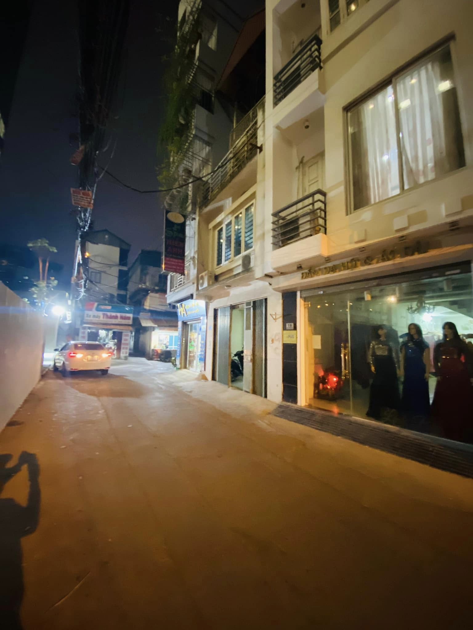 💥 Nhà Phân lô Đường Láng, 55m2 5T, MT 4.2m, Ô tô tránh, vào nhà, KD đỉnh, Chỉ 15.5 Tỷ 💥