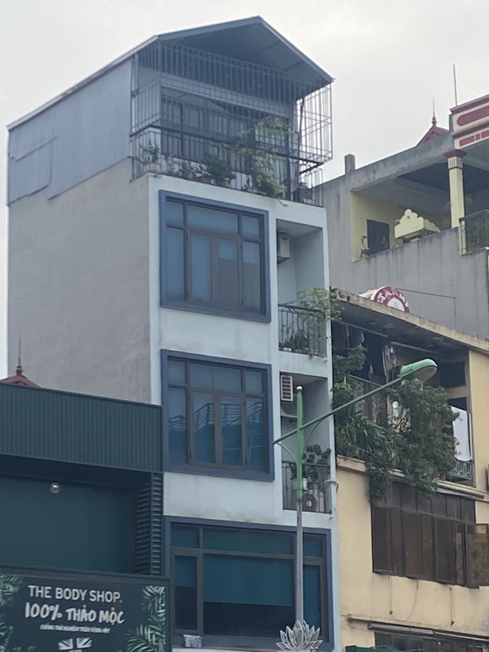 Cho thuê nhà mặt phố Phố Giang Văn Minh, Kim Mã, Ba Đình. Nhà mặt tiền kinh doanh đỉnh. Chỉ 12tr