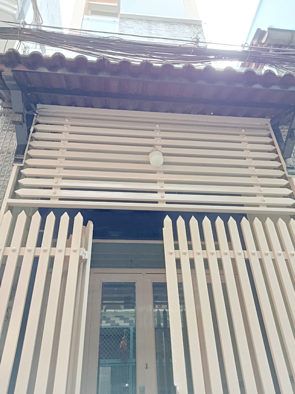 Nhà đẹp mới 4 tầng hẻm thẳng, thông đường Nguyễn Chế Nghĩa P12, Q8