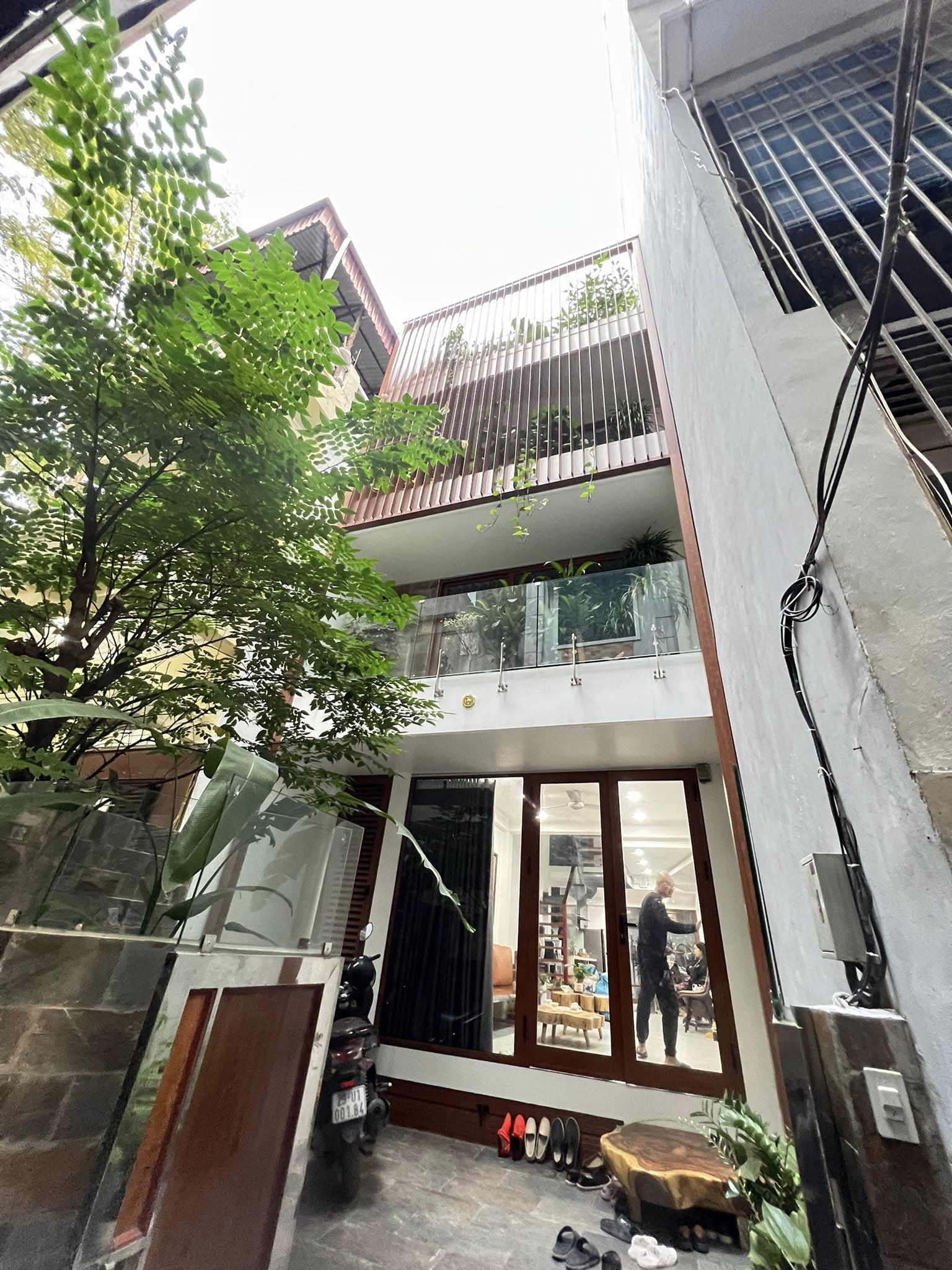 Bán nhà Yên Lãng - Đống Đa - ngõ thông - trường học các cấp - bệnh viện - CV - nhà cực đẹp - 64m2