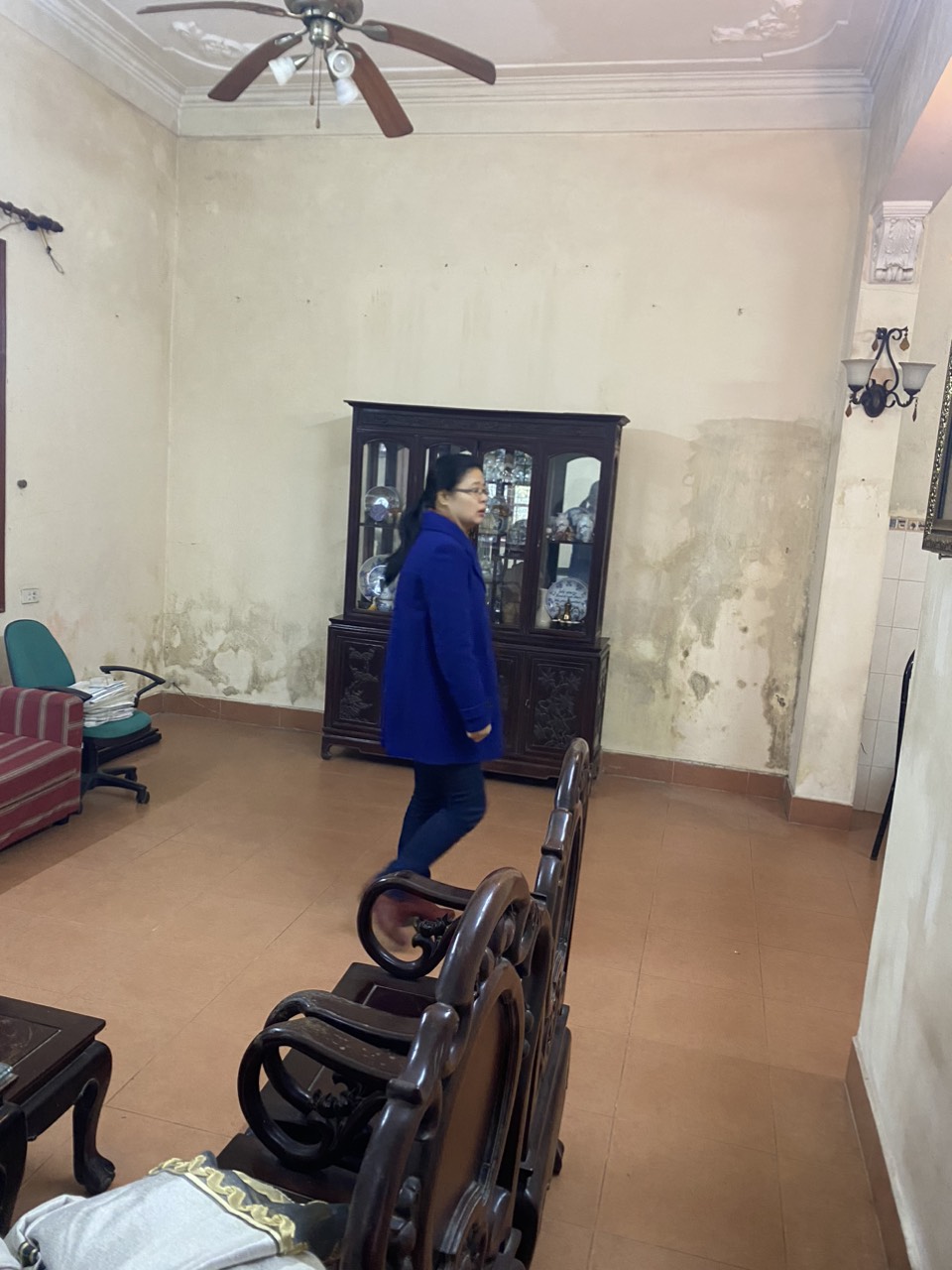 Cho thuê nhà mặt ngõ Phố Hoàng Hoa Thám, Vĩnh Phúc. Nhà sân vườn rộng thoáng. Chỉ 12tr