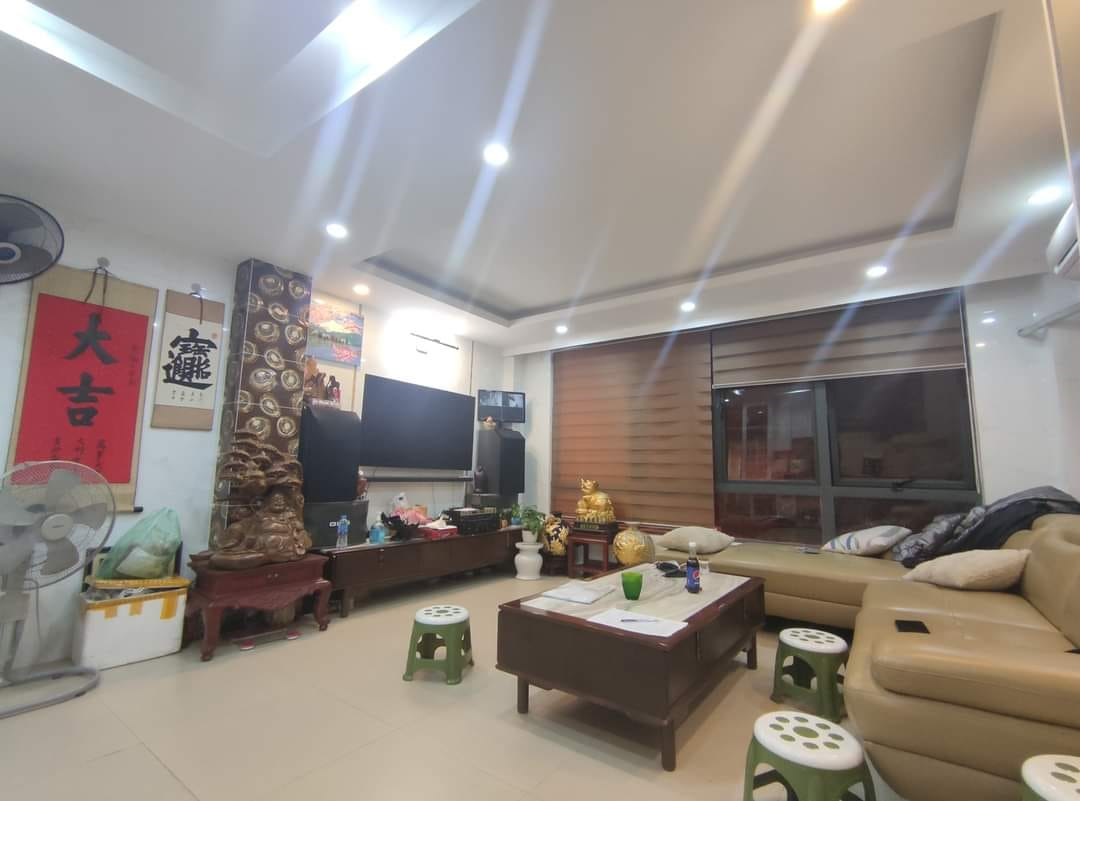 Bán nhà riêng phố Hoa Bằng, Cầu Giấy gara ô tô 85m 13.8 tỷ.