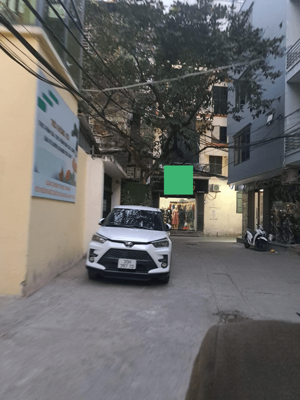 Chính chủ bán nhà mặt ngõ đường Đê La Thành, Quận Ba Đình, 33m2 giá 4.55 tỷ