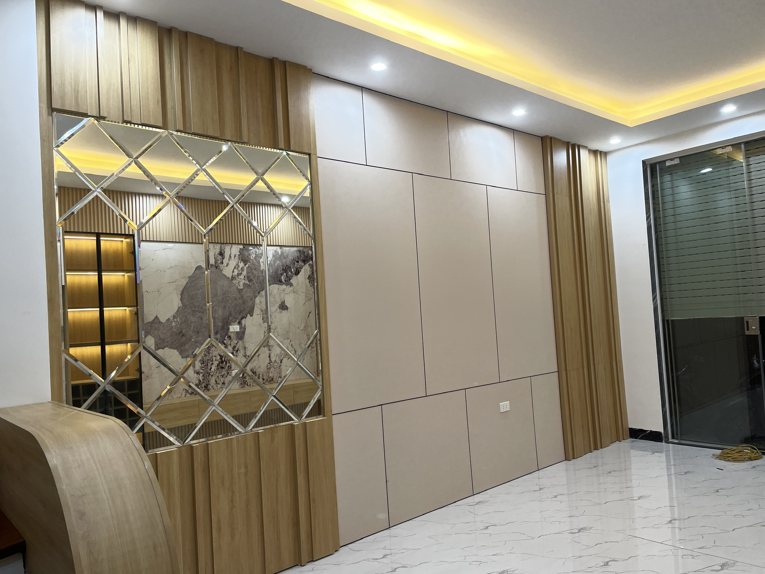 Nhà đẹp mới xây, vị trí đẹp, đường đẹp, hồ đẹp - 45m giá 5.8 tỷ..