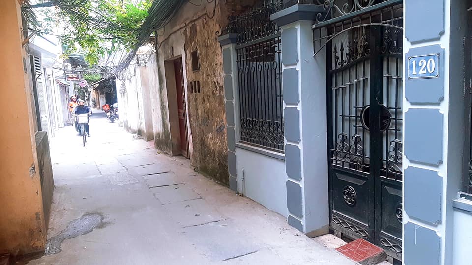 Bán nhà phố Hoàng Hoa Thám, Ba Đình, kinh doanh tốt 5 tầng 44 m2 giá 5.1 tỷ