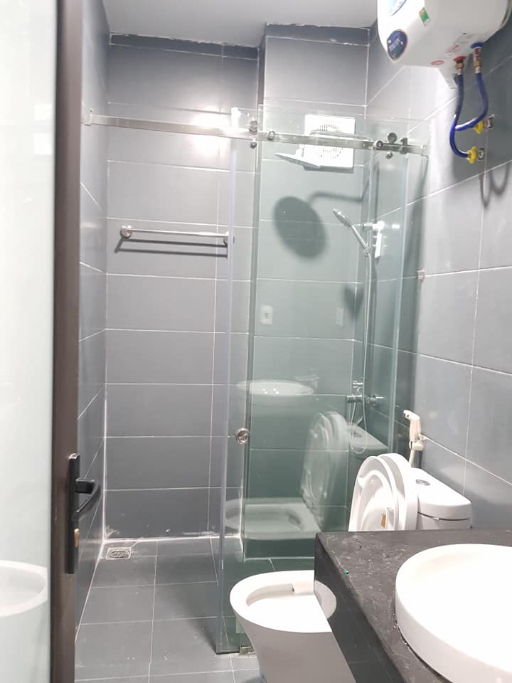 SIÊU PHẨM MẶT PHỐ, MỚI KÍNH KOONG, 2 VỈA HÈ RỘNG VỪA Ở VỪA KINH DOANH 76M2 GIÁ 14.5 TỶ