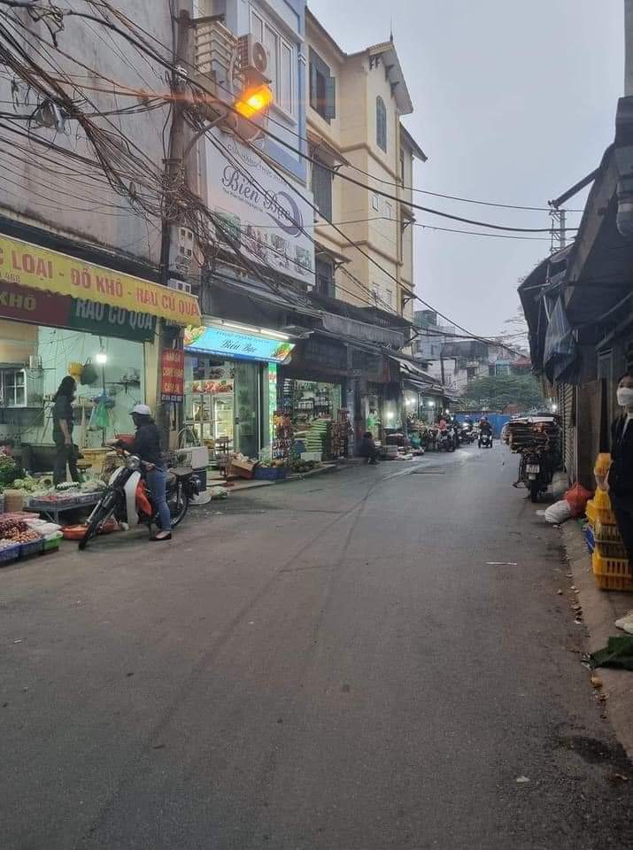 BÁN NHÀ MẶT NGÕ 699 VŨ TÔNG PHAN, THANH XUÂN, HÀ NỘI.