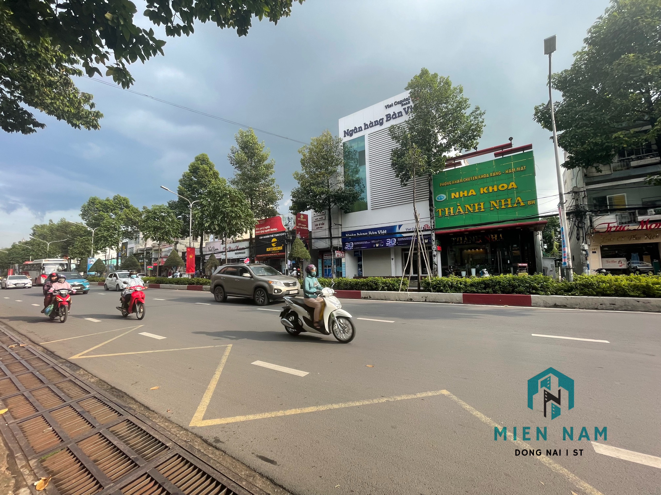 Cho Thuê Nhà 1 Trệt 1 Lầu Nguyễn Ái Quốc 20 triệu ngang 7m