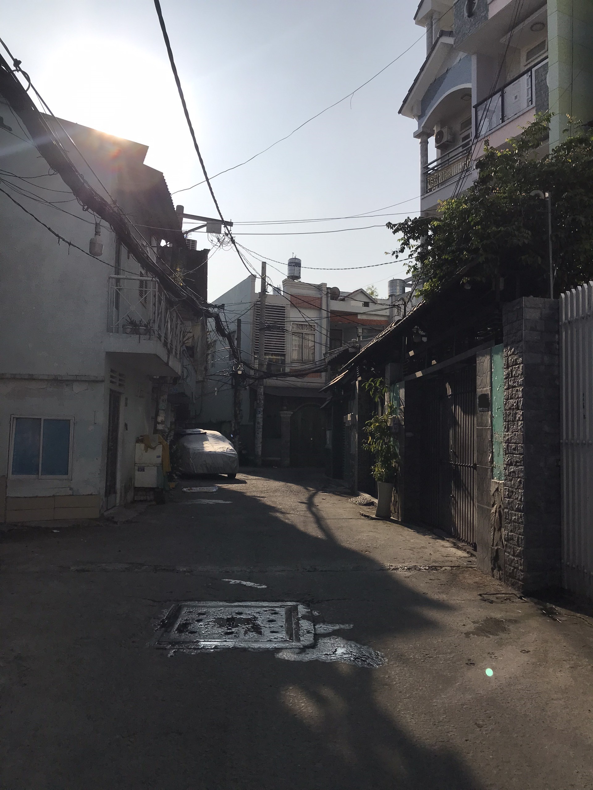 NHỈNH 7 TỶ - 100M2 NHÀ 3 LẦU - 3PN - HẺM XE HƠI - NGUYỄN TƯ GIẢN