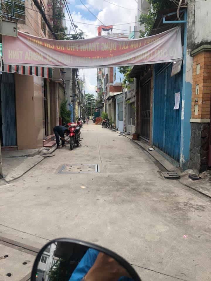 4.2 tỷ - HXH - DT: 5 x 22.5m - 5 PN - Phạm Văn Đồng Thủ Đức