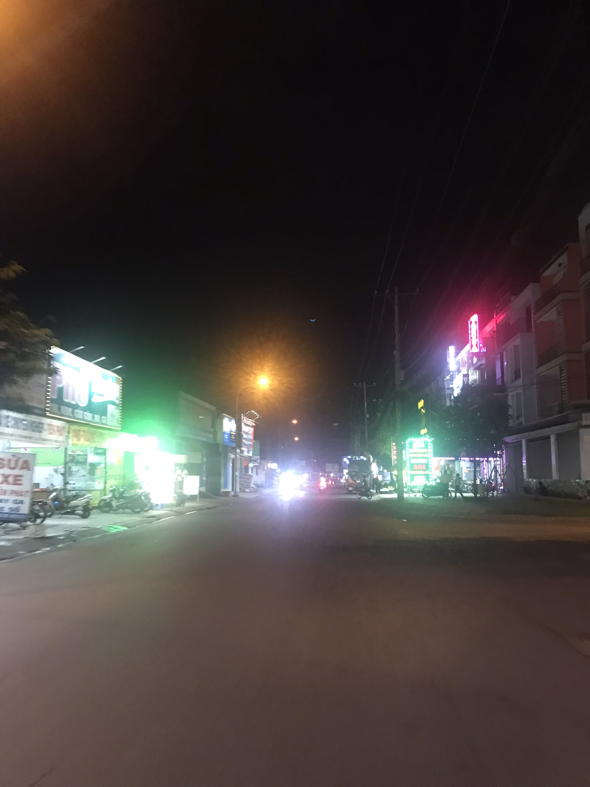 CẦN BÁN GẤP 82M2 - 5.649 TỶ NHÀ ĐẸP 4 TẦNG 4PN PHẠM VĂN CHIÊU