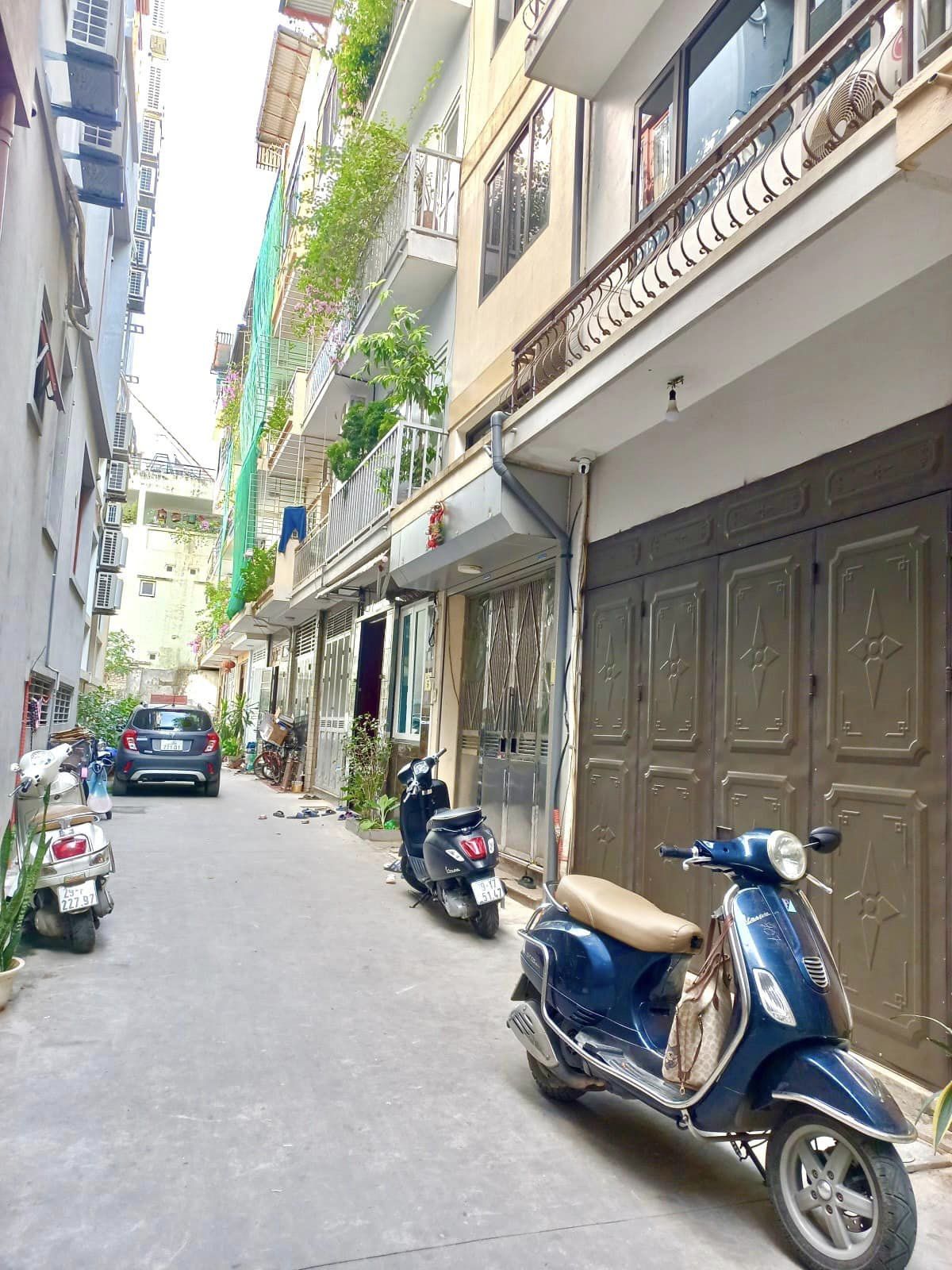 BÁN NHÀ NGUYỄN AN NINH HOÀNG MAI THANG MÁY Ô TÔ ĐỖ CỔNG 54m2 SỔ ĐỎ VUÔNG 6.8TỶ