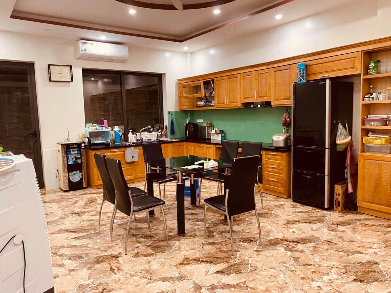 100m2