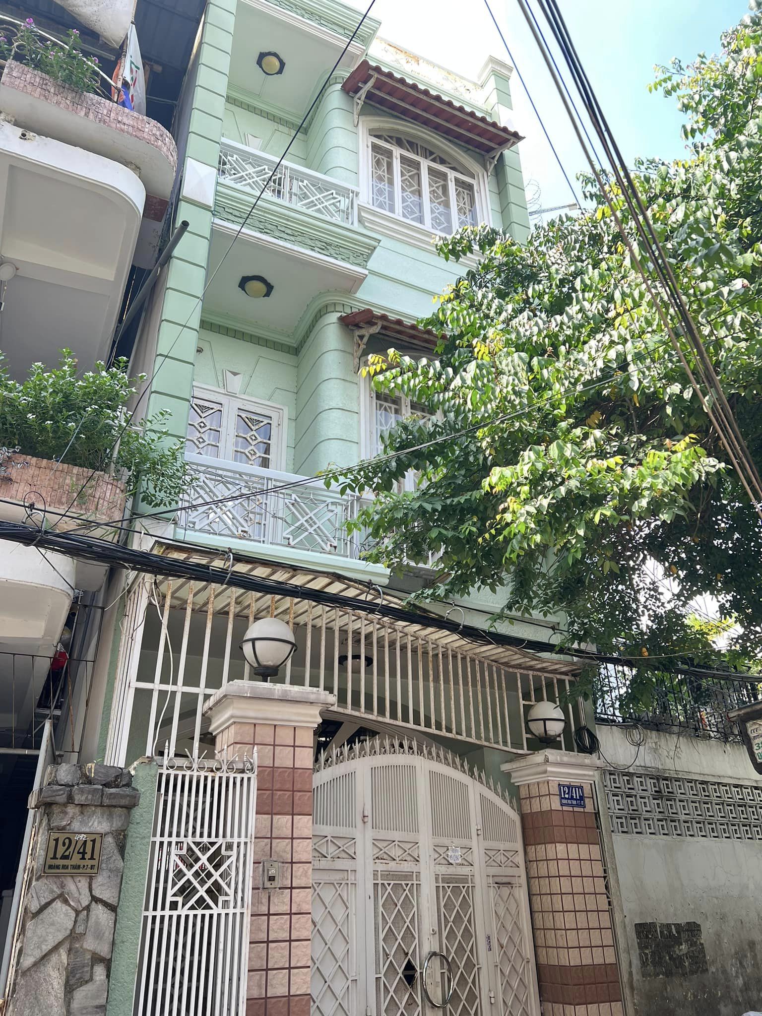 HẺM XE HƠI CHỈ NHỈNH 8 TỶ, ĐƯỜNG HOÀNG HOA THÁM, P. 7, BÌNH THÀNH, GIÁP QUẬN 1