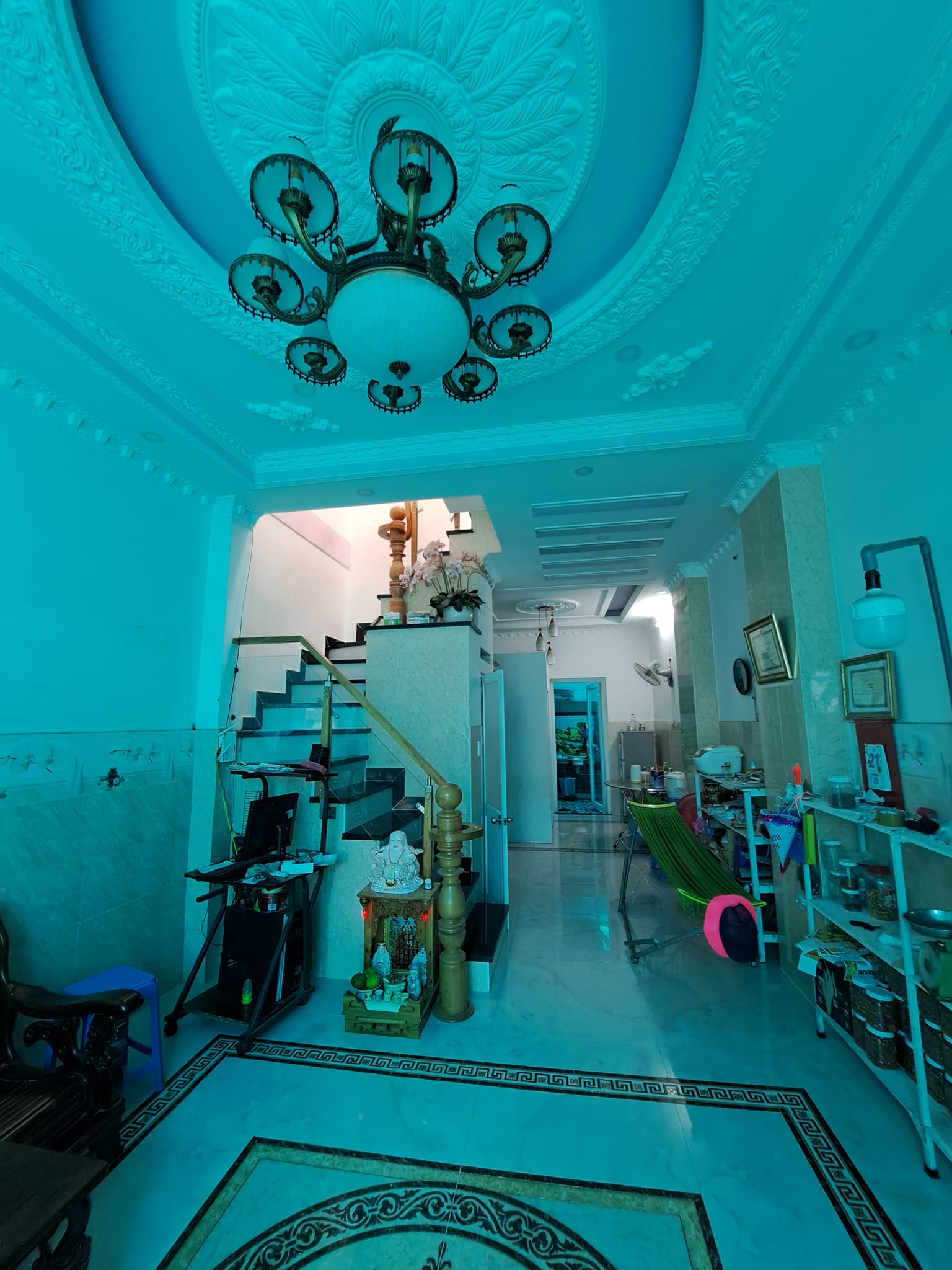 140m2