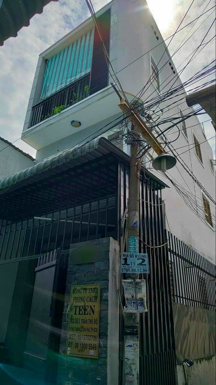 BÁN NHÀ NGUYỄN SƠN, TÂN PHÚ , 3 TẦNG, 41M2 CÁCH HXH 10M CHỈ 4.1 TỶ