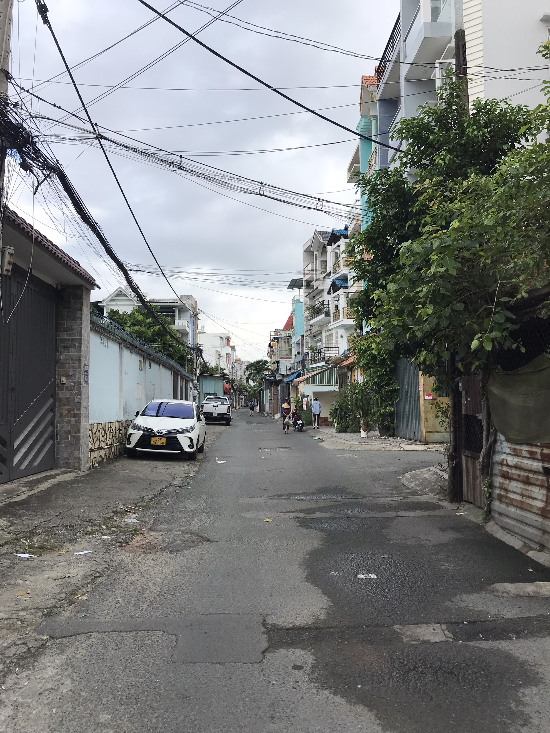 NHỈNH 5 TỶ - HẺM 5M - KHU PHÂN LÔ 4 TẦNG 5PN - SD 200M2 - LÊ ĐỨC THỌ