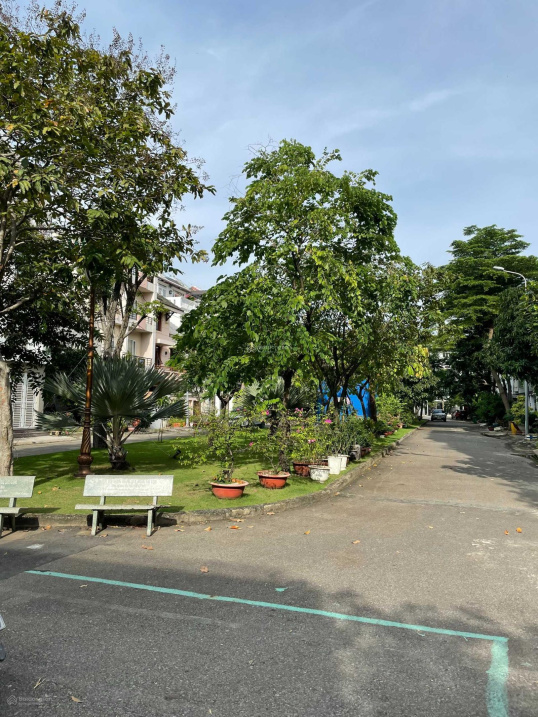 13,5 tỷ sở hữu lô dất mặt tiền đường số ngay Bùi Tá Hán, Phường An Phú, Q. 2. DT 4x20m, khu vực đẹp