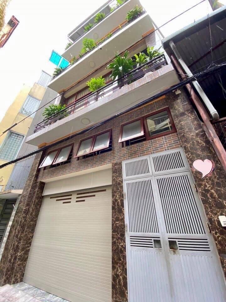 Sốc! 5,5 tỷ nhà Quan Nhân 78m2, lô góc, giá rẻ bay nhanh,