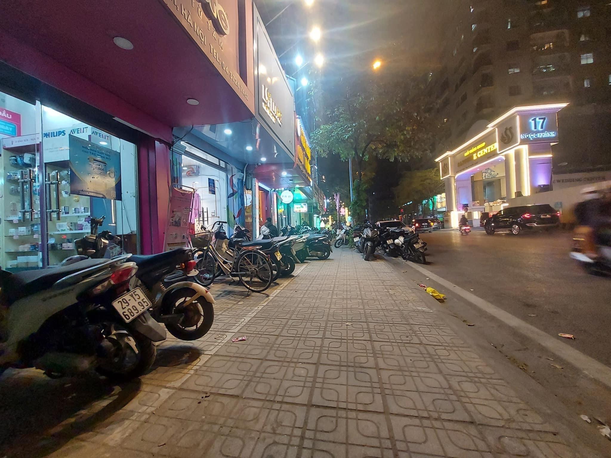 Cực Hiếm. Giảm Sốc 1,7 Tỷ. Bán Gấp Nhà Mặt Phố Ngọc Khánh Ba Đình. 2 Mặt Tiền. Gần Kim Mã