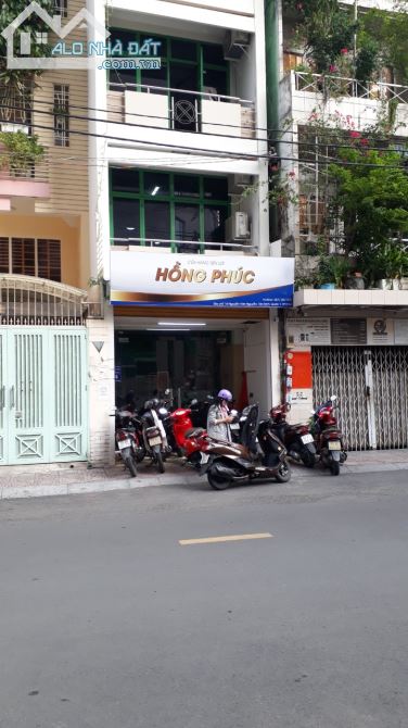 CẦN BÁN GẤP NHÀ MT NGUYỄN VĂN NGUYỄN,QUẬN 1-108M2-5 TẦNG KD ĐỈNH GIÁ 26 TỶ.