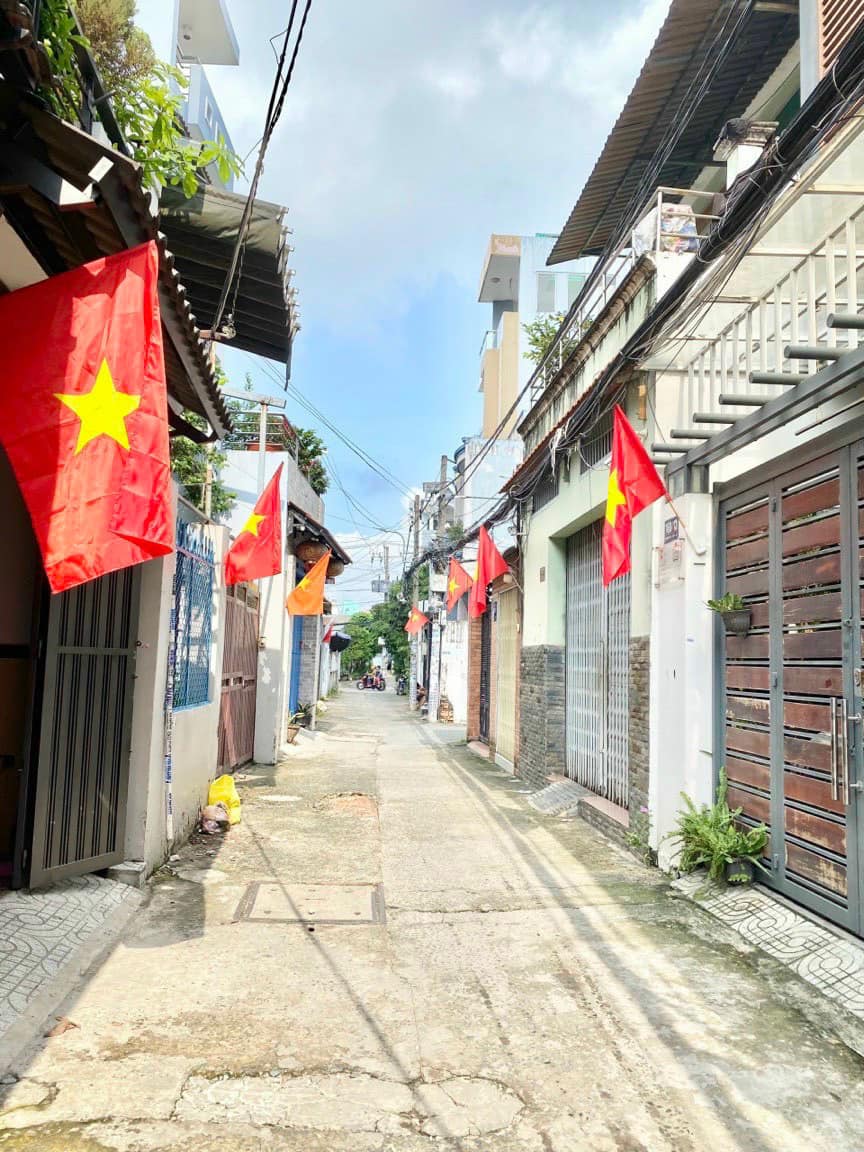 HXH -P16 GÒ VẤP- 28M2 - TẶNG NỘI THẤT XỊN SÒ- GIÁ CHỈ 3.89 TỶ