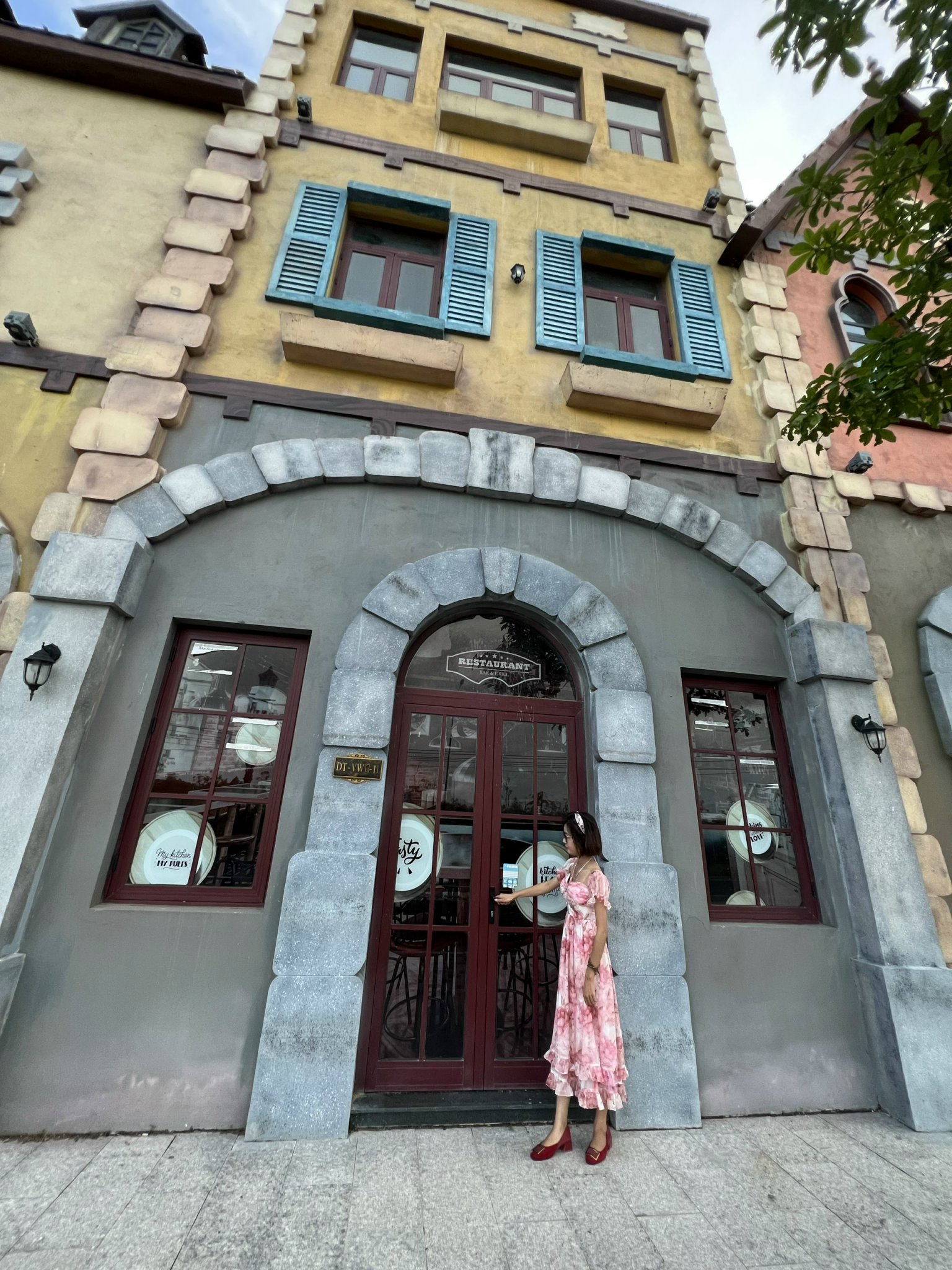 Cần chuyển nhượng căn shop VinWonder kinh doanh được ngay giá chủ đầu tư ;0968129240