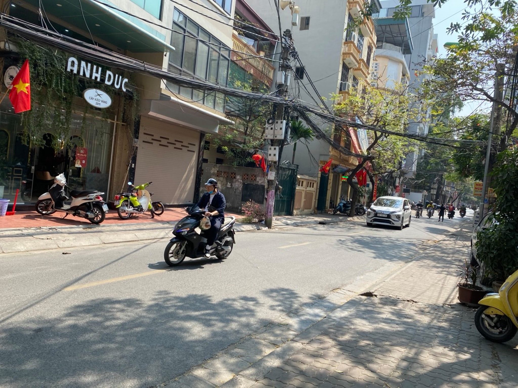 Bán nhà ngõ 8 Trần Quang Diệu quận Đống Đa phân lô ô tô tránh dừng đỗ diện tích 78m giá chỉ 15,5 tỷ