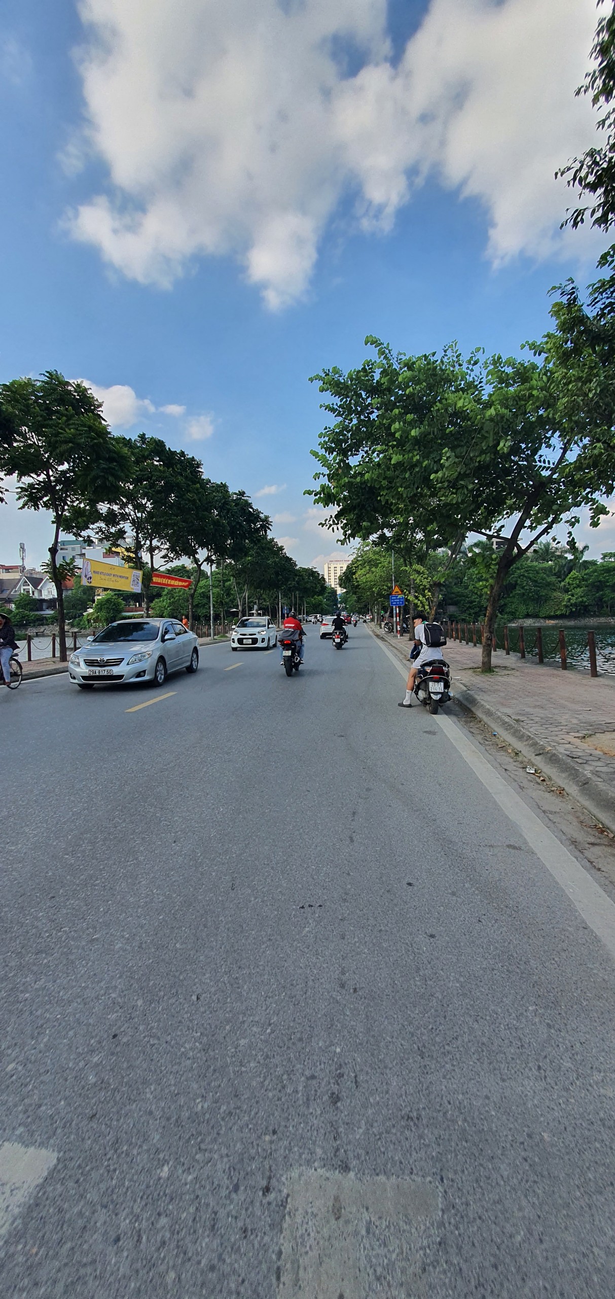 BÁN SIÊU PHẨM NHÀ MẶT PHỐ CHIẾN THẮNG 48M X 5 TẦNG, VỈA HÈ, OTO TRÁNH, KINH DOANH ĐỈNH CAO, GIÁ CHỈ 8.1 TỶ.