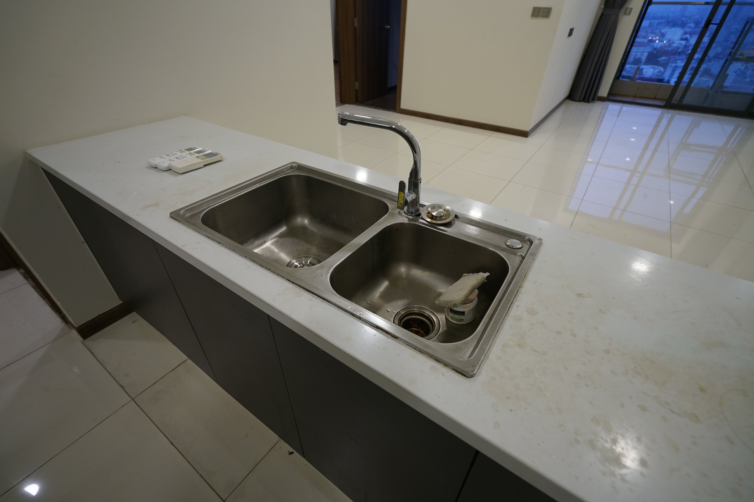 bán nhanh căn 2PN 76mn2 De Capella giá chỉ 4,23 tỷ. Gía sau khi giảm ck thanh toán nhanh 16%