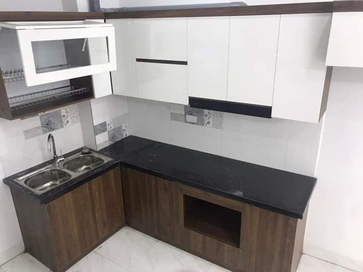 Bán nhà 5 tầng phố Tam Trinh. Ngõ thông. 38m2. Chỉ 3,65 tỷ.