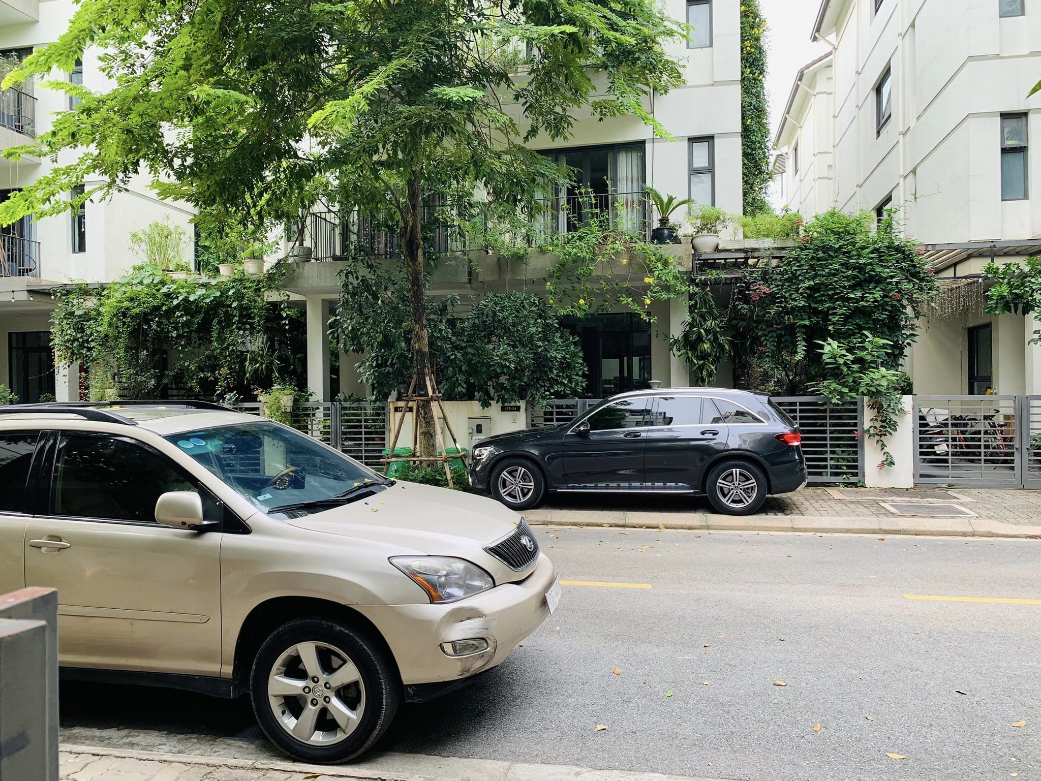 Bán nhà ngõ 105 Phú Xá, Phú Thượng, Tây Hồ, 160mr, 18.5 tỷ, ở yên tĩnh.