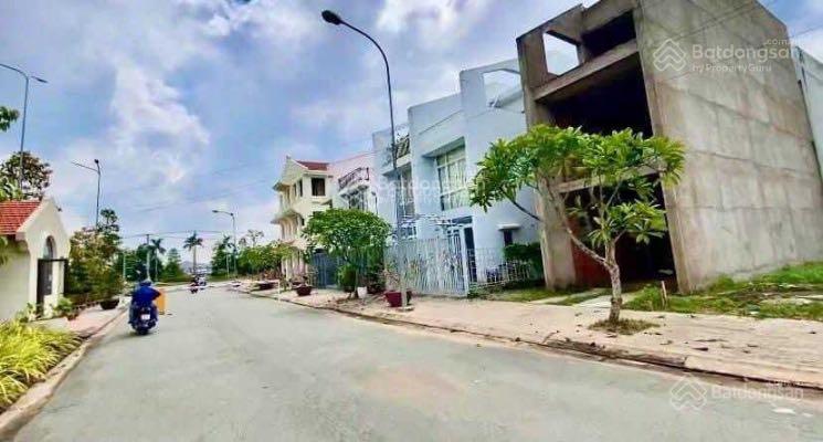 2.2 tỷ /80m2 KDC Thới An - Quận 12, sổ hồng riêng, thổ cư 100% khu đông dân, xây dựng tự do, an cư