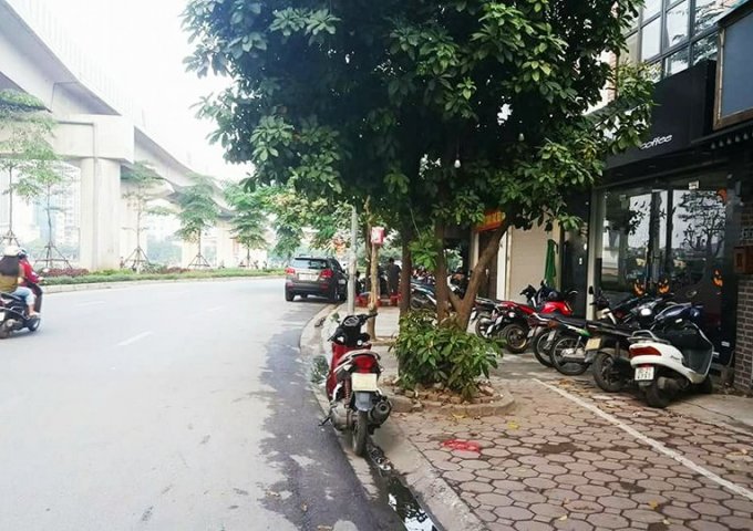 Siêu phẩm lô góc ngõ - Hoàng Cầu ( Q.Đống Đa ). DT 93 m2. 4 T. MT 9 m . SĐCC . Giá 37.9 tỷ