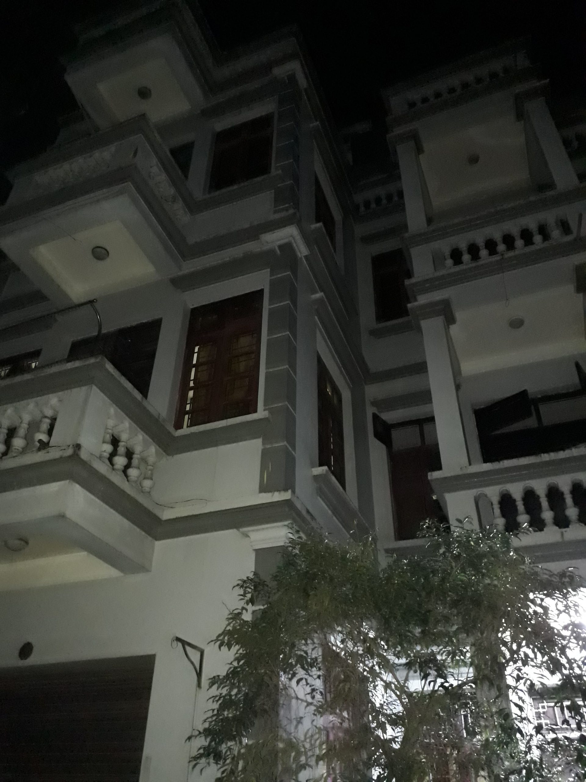 BIỆT THỰ MINI, Ô TÔ VÀO SÂN NHÀ, AN SINH ĐỈNH, BÁN GẤP