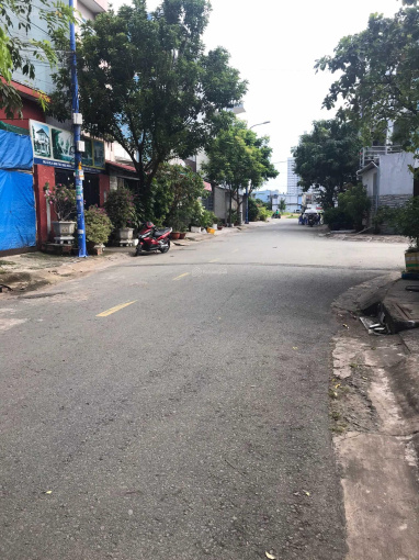 Sang gấp 2 lô đất Nguyễn Duy Trinh, Phú Hữu, Quận 9, SHR, 80m2 giá 2 tỷ1, gần UBND phường Phú Hữu