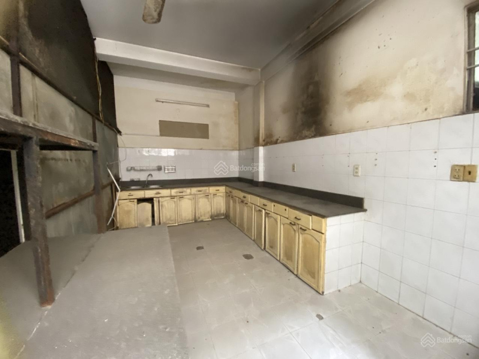 Bán nhà mặt tiền đường Biệt Thự, Nha Trang 3 tầng mặt tiền, DT 87.25 m2, MT 4.4m