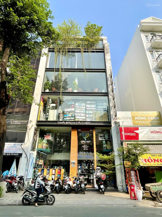 Hàng kín - CC bán nhà MT Lý Tự Trọng, P. Bến Thành, Quận 1, DT 8.6x18m, giá rẻ nhất chỉ 54 tỷ TL