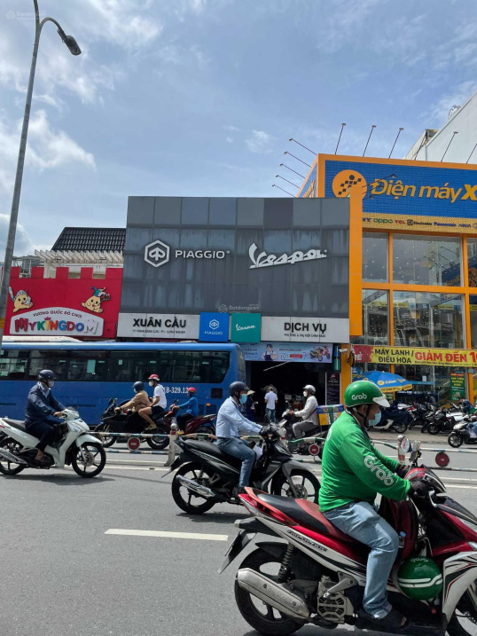 Chính chủ bán nhà mặt tiền Nguyễn Văn Đậu, P11, Bình Thạnh. (7,3x20m nở hậu) HĐ 70tr - giá 21.8 tỷ