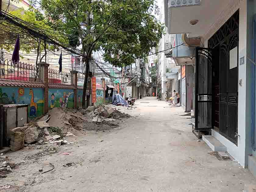 Cần bán gấp nhà Cù Chính Lan ngõ ô tô, thang máy, 6 tầng, DT 38m2, giá 9 tỷ.